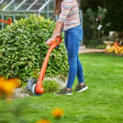 Flymo EasiTrim 250 18V 250mm Cordless Grass Trimmer -Deals Good Garden Tool Store flymo easitrim 250 18v 250mm cordless grass trimmer7392930760943 05i bq