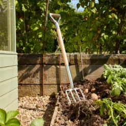 GoodHome Durum Hand Fork (W)295mm -Deals Good Garden Tool Store goodhome durum hand fork w 295mm3663602548744 03bq