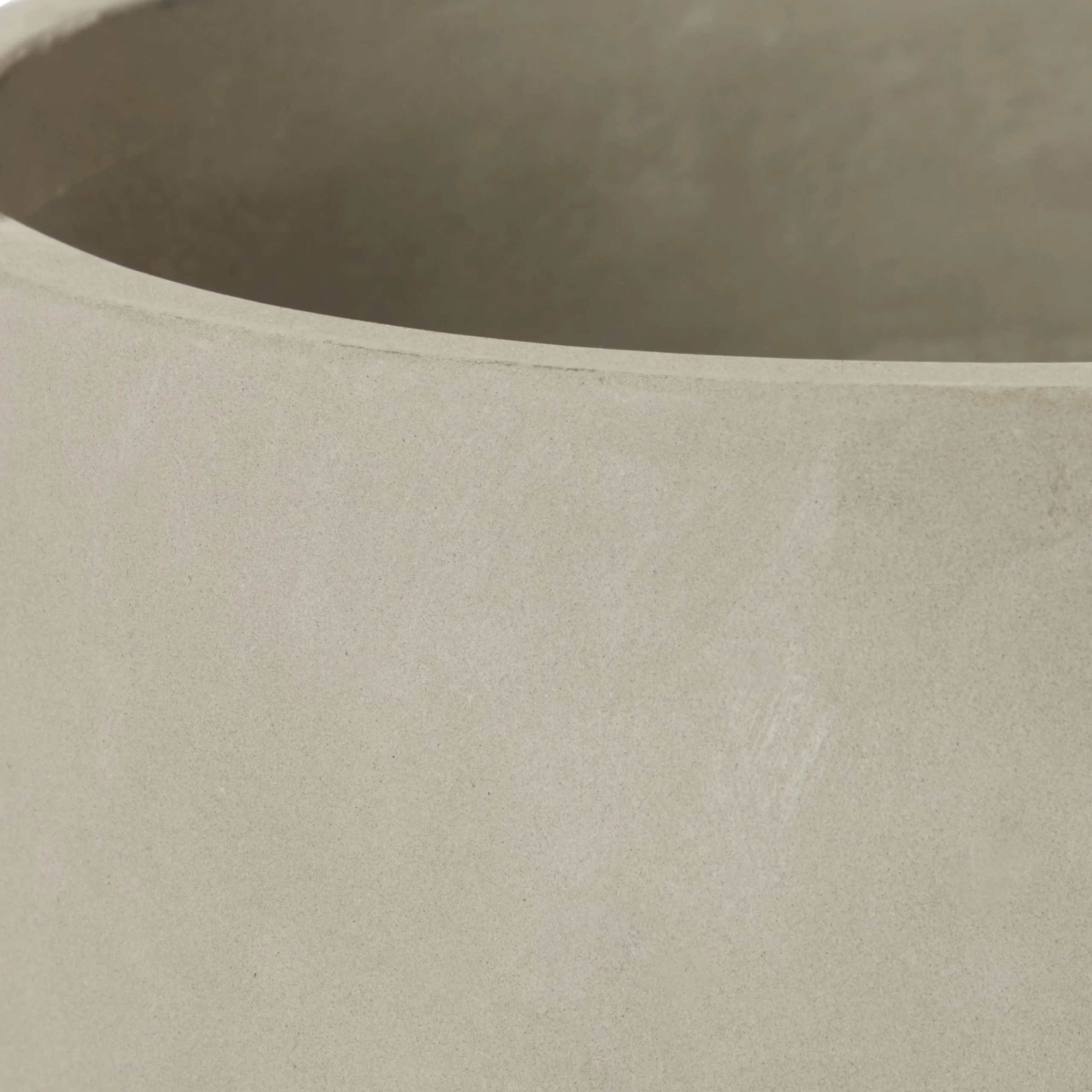 GoodHome Grey Clay Circular Plant Pot (Dia)22cm 3 GoodHome Grey Clay Circular Plant Pot (Dia)22cm - Image 3