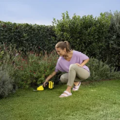 Karcher GSH 18-20 18V 200mm Cordless Hedge Trimmer - BARE -Deals Good Garden Tool Store karcher gsh 18 20 18v 200mm cordless hedge trimmer bare4054278547985 06i bq