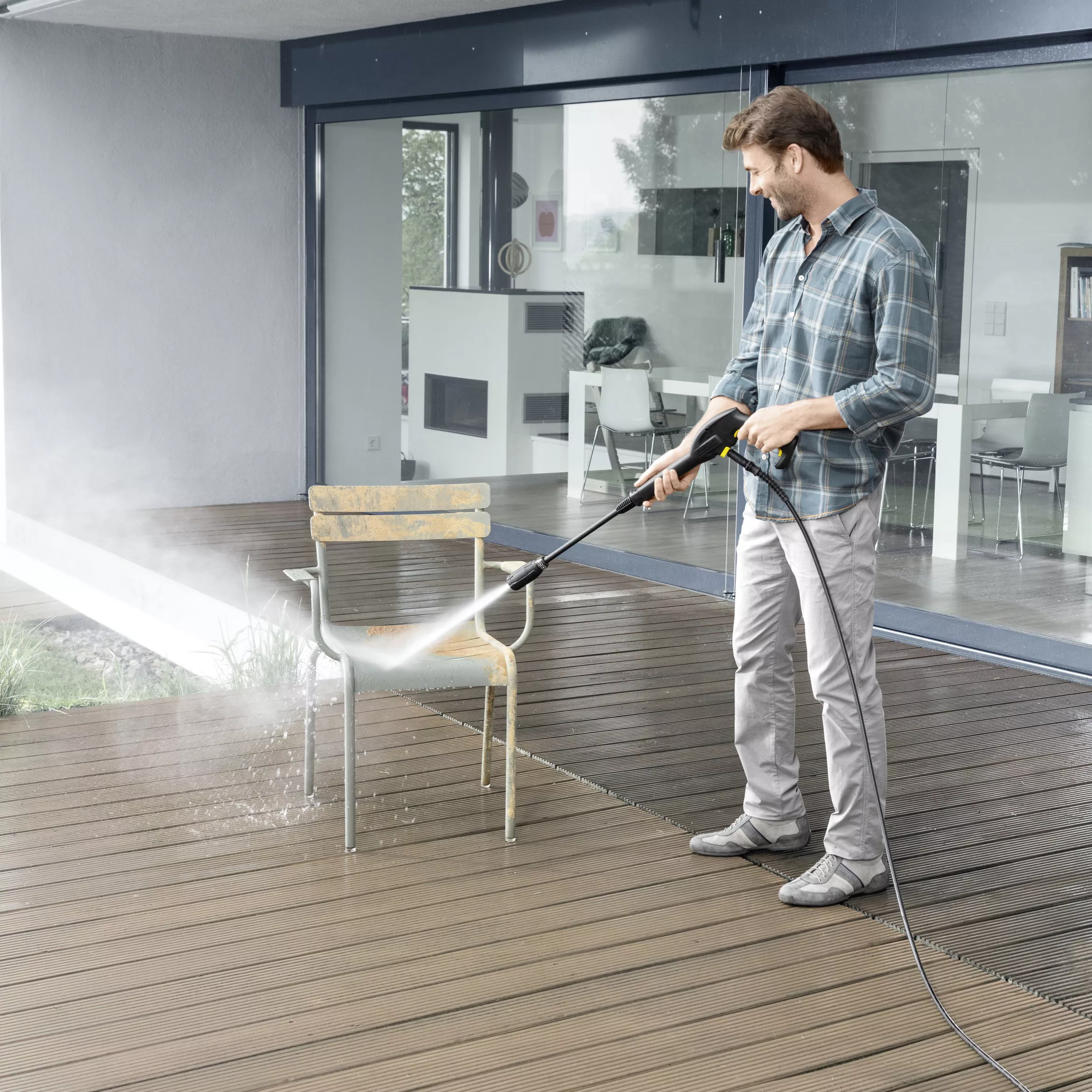 Kärcher K2 Power Control Corded Pressure Washer 1.4kW 16736040 10 Kärcher K2 Power Control Corded Pressure Washer 1.4kW 16736040 - Image 10