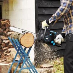 Mac Allister MCSWP40-2 400mm Petrol Chainsaw 12 Mac Allister MCSWP40-2 400mm Petrol Chainsaw -Deals Good Garden Tool Store mac allister mcswp40 2 400mm petrol chainsaw5059340255873 02i