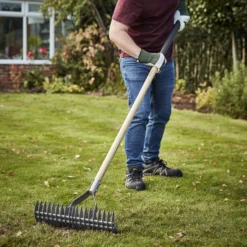 Magnusson Scarifier -Deals Good Garden Tool Store magnusson scarifier5059340087436 01i