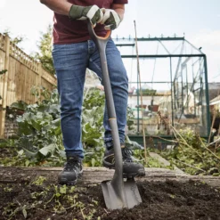 Magnusson Square Digging Spade -Deals Good Garden Tool Store magnusson square digging spade5059340086668 01i