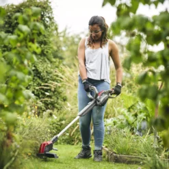 Mountfield Freedom100 250mm Cordless Grass Trimmer MTR 20 Li Kit -Deals Good Garden Tool Store mountfield freedom100 250mm cordless grass trimmer mtr 20 li kit8008984844612 01i bq