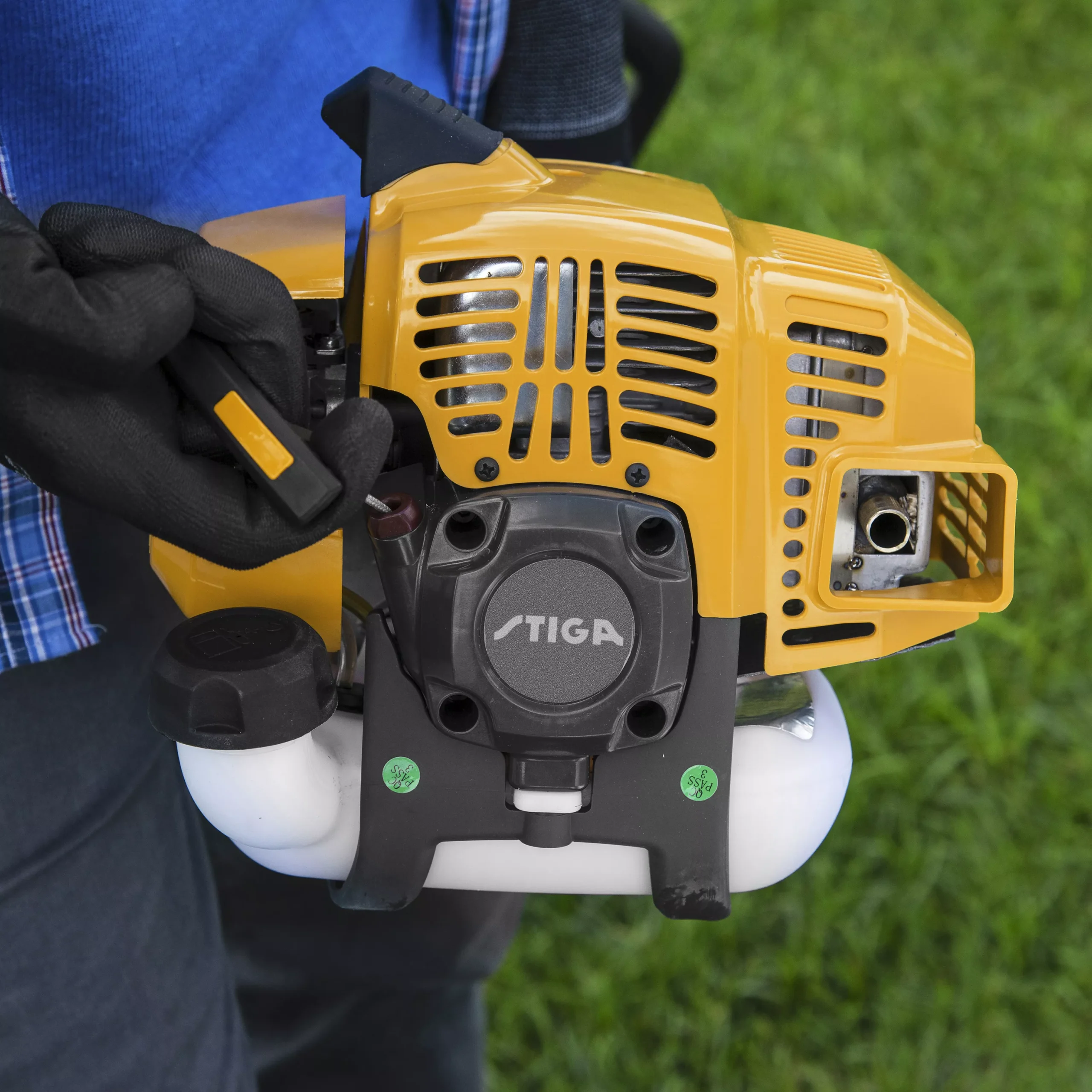 Stiga 380mm Petrol GT 330 A / 287110102/ST2 Grass Trimmer 7 Stiga 380mm Petrol GT 330 A / 287110102/ST2 Grass Trimmer - Image 7