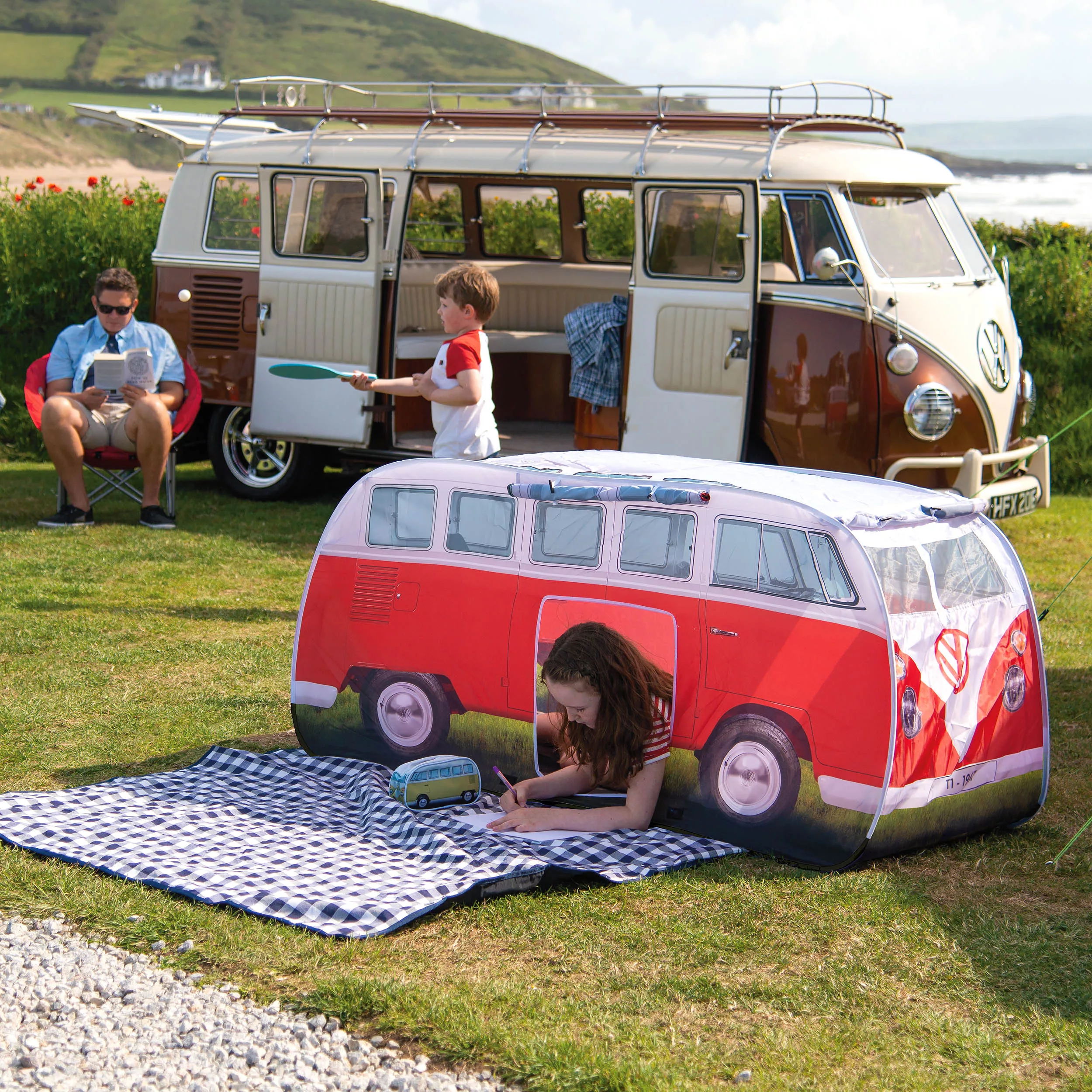 Volkswagen Red Camper Van Pop Up Tent 8 Volkswagen Red Camper Van Pop Up Tent - Image 8